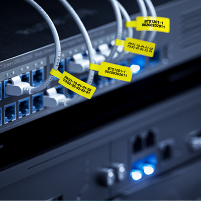 NIIMBOT - M Range - 30x45+50mm - Yellow Cable - 65 Labels - CN