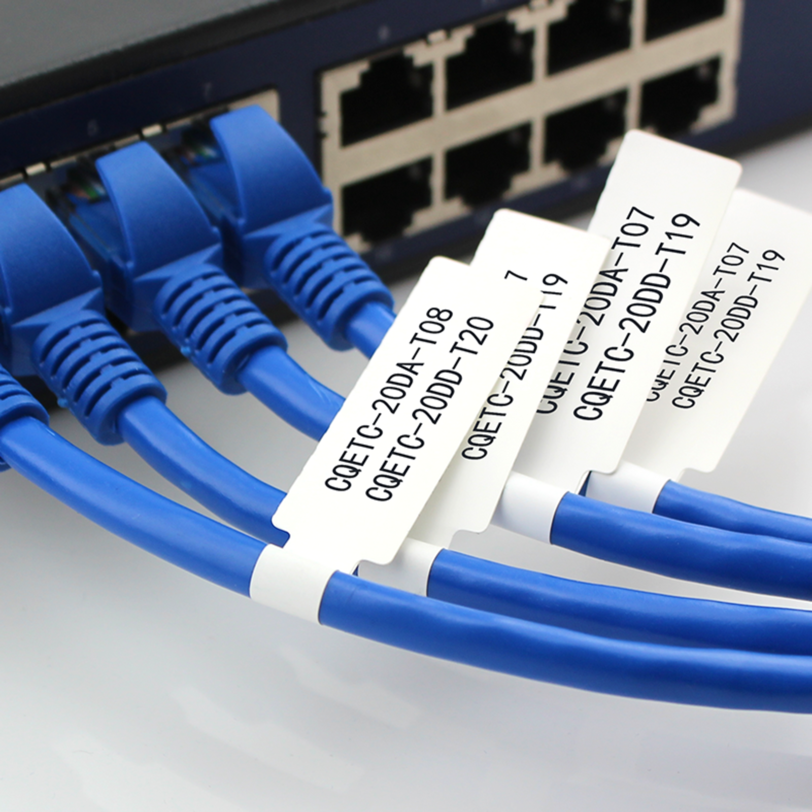 NIIMBOT - M Range - 30x45+50mm - White Cable - 65 Labels - CN